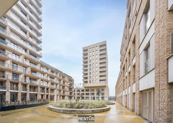 O Searys - Stylish With Stadium View In 公寓