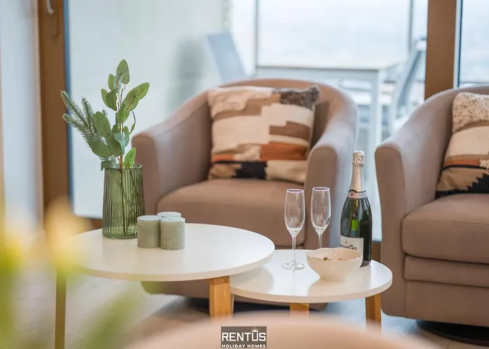 O Searys - Stylish With Stadium View In * Oostende