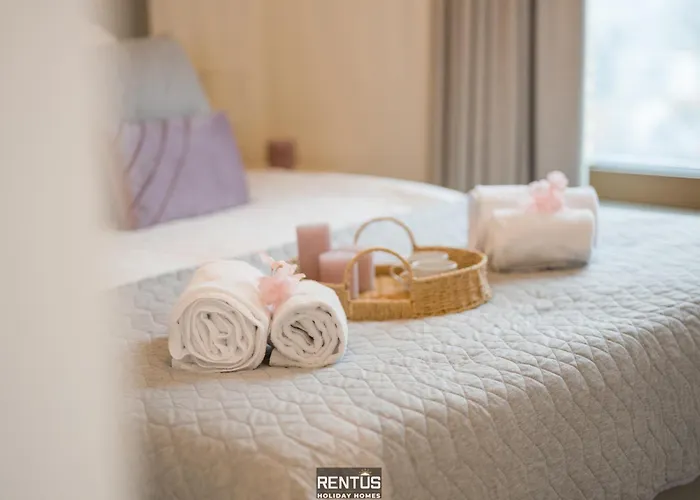 O Searys - Stylish With Stadium View In Appartement